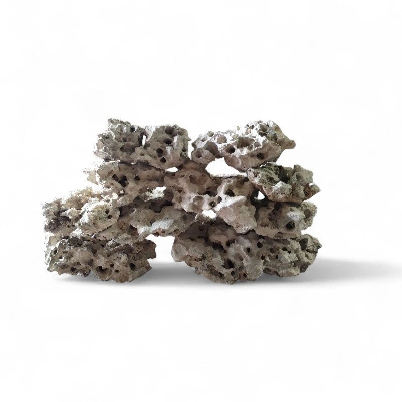 stacking-rocks-for-aquarium-hardscaping